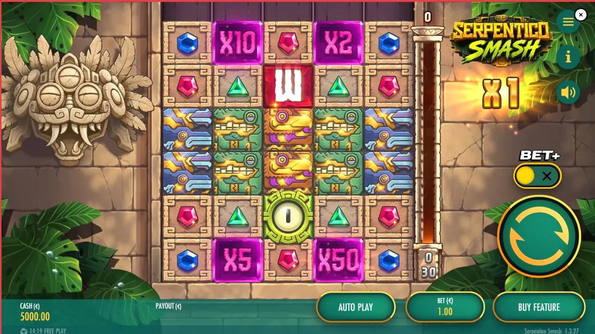 Cenário da selva asteca com símbolos de pedra e serpentes míticas no slot Serpentico Smash